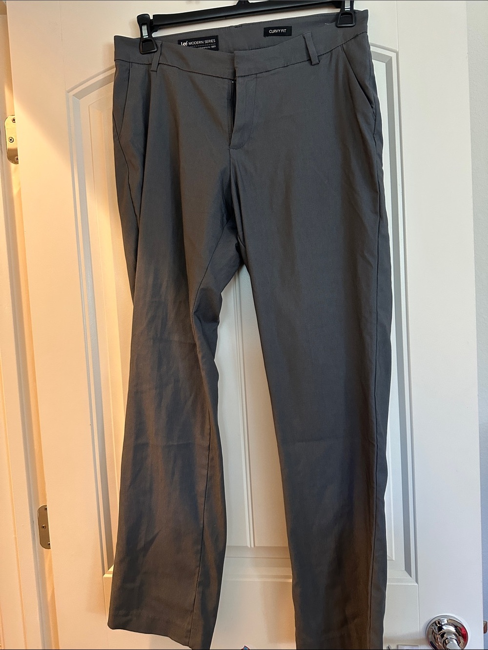 Lee women’s curvy fit Dress Pants work pants size 12